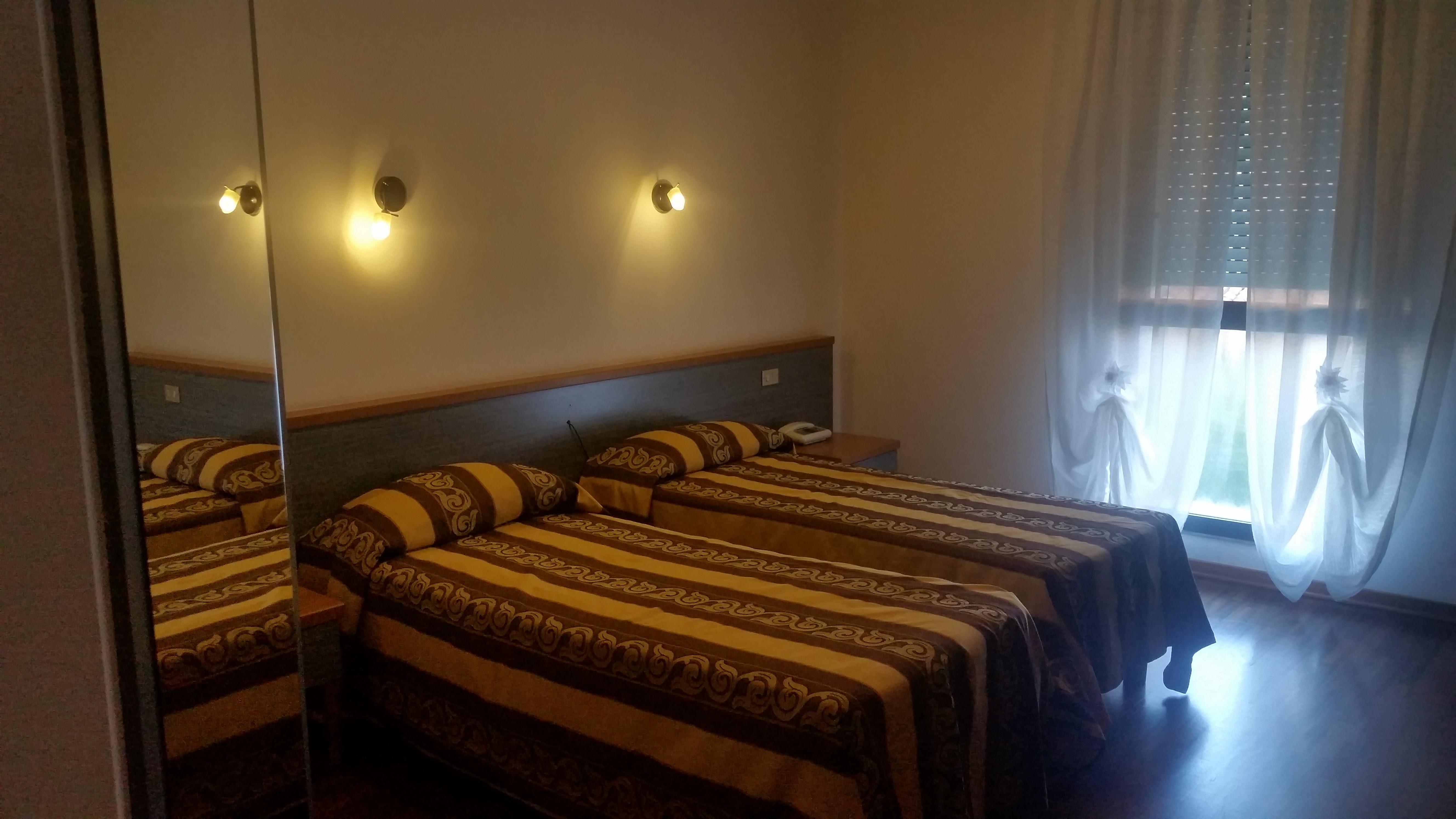 Le Colombelle Hotel Sant'Angelo  Bagian luar foto