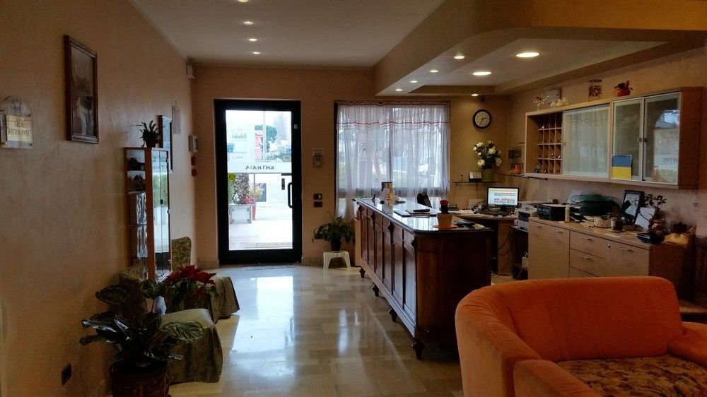 Le Colombelle Hotel Sant'Angelo  Bagian luar foto