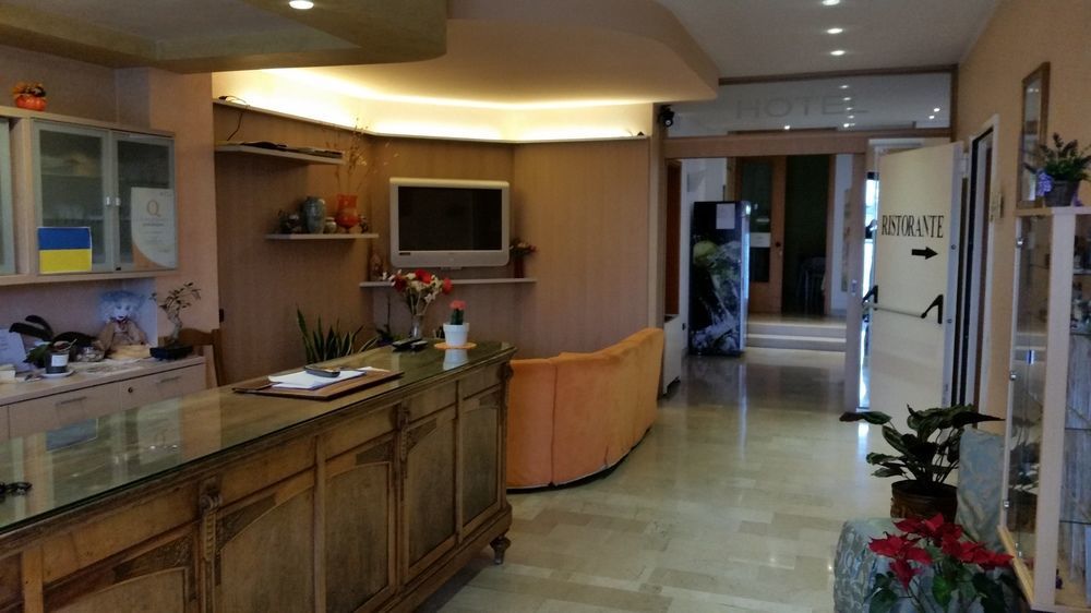 Le Colombelle Hotel Sant'Angelo  Bagian luar foto